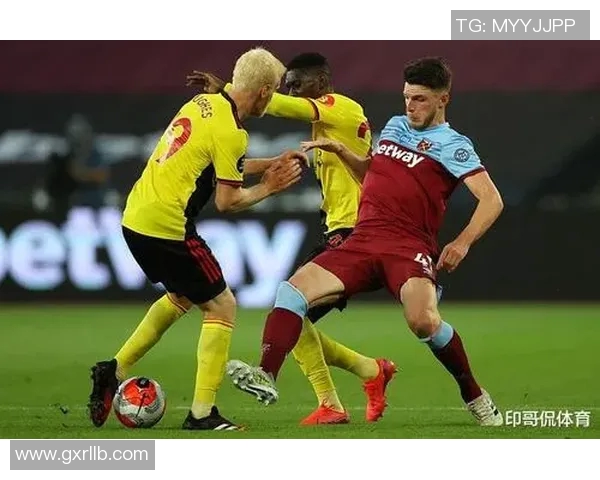 圣马丁与圣菲联合的精彩对决分析与赛季前景展望 圣马丁与圣菲联合的精彩对决分析与赛季前景展望